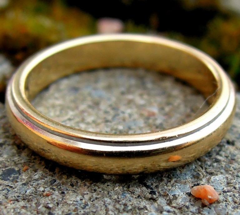 wedding ring